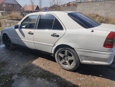 mersedes сешка: Mercedes-Benz 190: 1993 г., 1.8 л, Автомат, Бензин, Седан