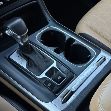 Kia: Kia Carnival: 2020 г., 2.2 л, Робот, Дизель, Минивэн — 13