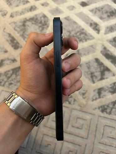 IPhone 13, Qara, Face ID — 7