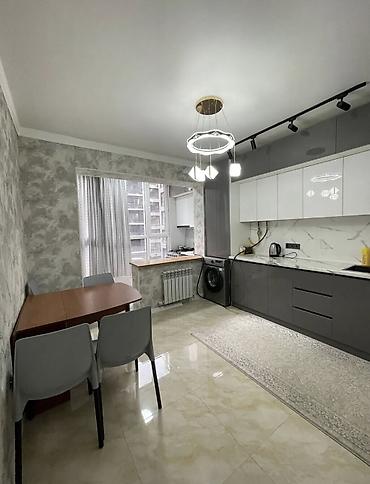 Продажа квартир: 2 комнаты, 92 м², 2 этаж, Евроремонт — 3