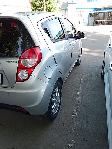 Chevrolet: Chevrolet Spark: 2015 г., 1 л, Бензин, Хэтчбэк — 5