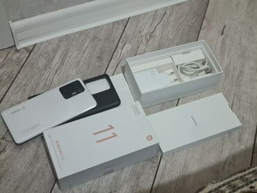 Xiaomi: Xiaomi 11T, 128 GB, rəng - Ağ, 
 İki sim kartlı, Face ID, Sənədlərlə