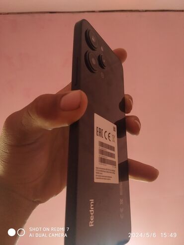 мини телефон: Xiaomi, 13, Б/у, 128 ГБ, цвет - Черный, 2 SIM