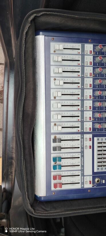 Pojačala i prijemnici: Martin Wisman PMF-800 MK2 profesionalni aktivni mikser - 8 mono — 8