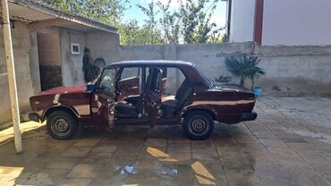 VAZ (LADA): VAZ (LADA) 2107: 1.6 l | 2007 il Sedan — 2