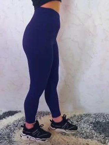 Helanke, biciklistički šortsevi: Ribane sportske helanke – tamnoplave - Model: visok struk, dužina do — 17