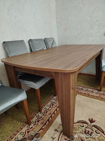 Yemək/Qonaq otağı üçün taxta masa - Forma: düzbucaqlı, yumru künclər