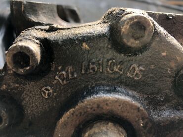 эластичный муфта 124: Червяк (рулевой редуктор) мерс 124 Особенности: - Чугунный корпус