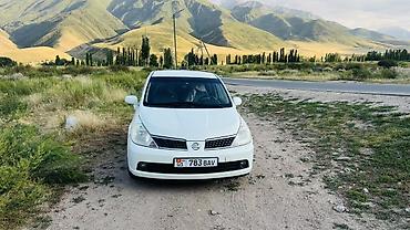 Nissan Tiida: 2007 г., Автомат, Бензин, Хэтчбэк