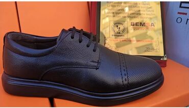 Ayaqqabılar: Kişi və qadın üçün müxtəlif üslubda komfort ayaqqabılar kolleksiyası — 25