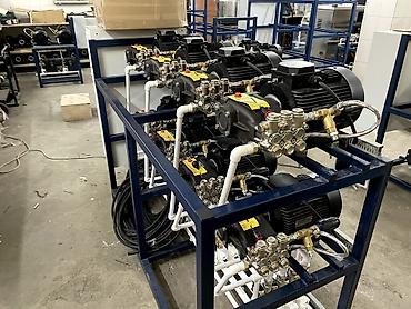 Автомойки: Оборудование для автомойки самообслуживания Комплексные решения UM — 15
