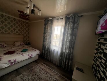 московская шопокова: 2 комнаты, Душевая кабина, Постельное белье, Кондиционер