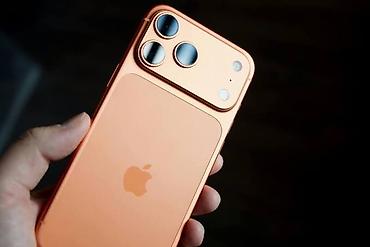 poco gt: IPhone 17 Pro Max, Б/у, 512 ГБ, Оранжевый, Защитное стекло, Чехол, 94 % — 1