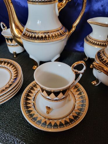 Kuhinjski setovi: Servis vintaz za kafu porcelanski. Servis za kafu,perfektan pozlata — 9