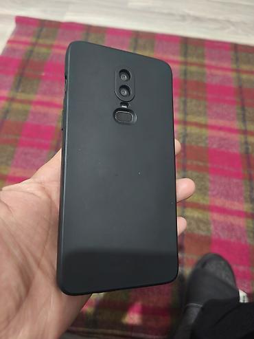 OnePlus: OnePlus 6, Б/у, 128 ГБ, цвет - Черный, 2 SIM — 8