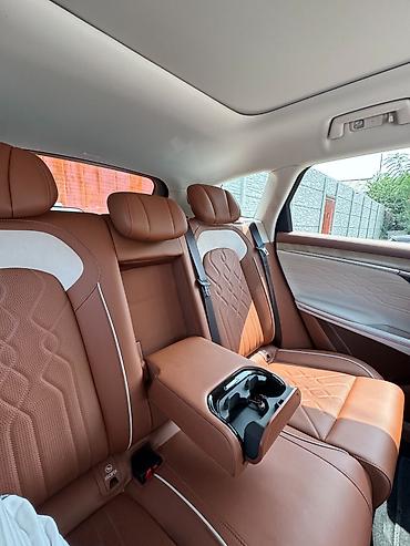 Voyah: Voyah Бесплатно: 2024 г., 1.5 л, Автомат, Электромобиль, Кроссовер — 8