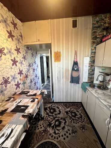 Продажа квартир: 3 комнаты, 64 м² — 5