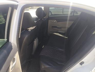 2teker az: Honda Civic: 1.6 l | 2013 il Sedan — 8