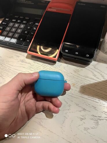 Техника для кухни: Б/у Беспроводные (Bluetooth) Наушники, Apple, цвет - Белый