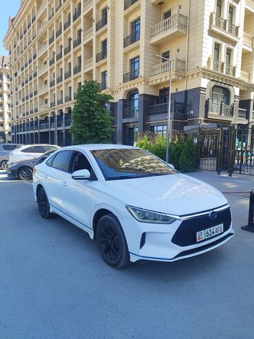 электромобиль neta: BYD e3 2020года Электрокар Запас хода 400км (по факту 250км по городу)
