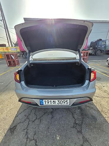 Hyundai: Hyundai Sonata: 2019 г., 2 л, Автомат, Газ, Седан — 17