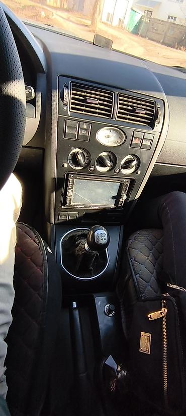 Ford: Ford Focus: 2001 г., Механика, Бензин, Универсал — 11