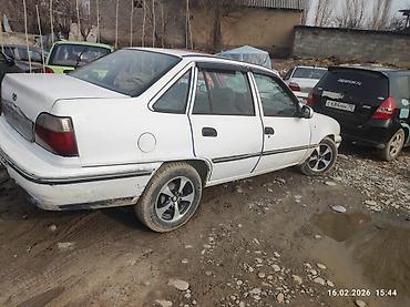 Daewoo: Daewoo Nexia: 1995 г., 1.5 л, Механика, Бензин, Седан — 1