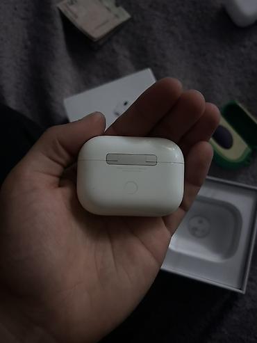 airpods pro sag: Airpods pro 2 noqte cizigsiz shekilde kimi 2 defe gulaga taxilib sonra — 4