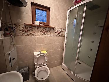 Долгосрочная аренда домов: 80 м², 3 комнаты, Бронированные двери, Видеонаблюдение, Забор, огорожен at lalafo.kg — 4 Долгосрочная аренда домов: 80 м², 3 комнаты, Бронированные двери, Видеонаблюдение, Забор, огорожен — 4