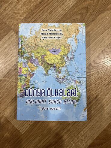 informatika qayda kitabi: Təp-təzə veziyyetdedir, müellif imzasi var. Dərs vasaiti kimi