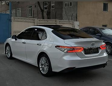 corolla 2016: Toyota Camry: 2019 г., 2.5 л, Автомат, Бензин, Седан — 4