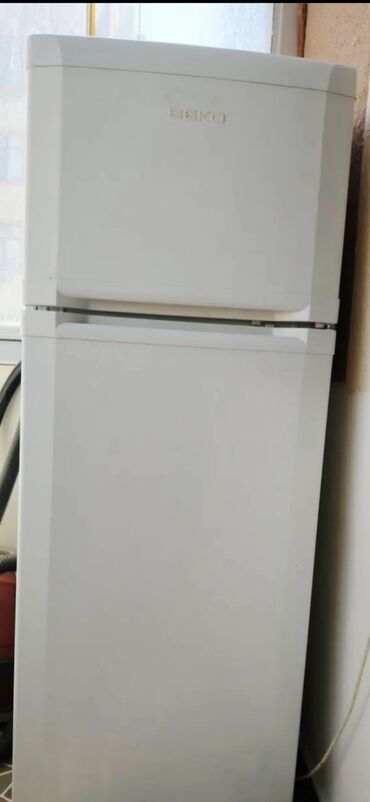 Soyuducular: 2 qapılı Beko Soyuducu Satılır, rəng - Ağ