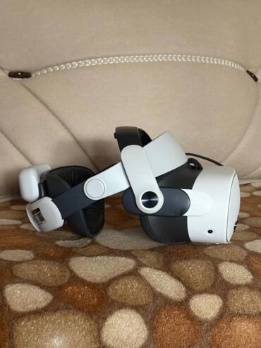 Video oyunlar üçün aksesuarlar: Tecili satilir Endirim Meta Quest 3s satılır, ideal vəziyyətdədir, çox — 9