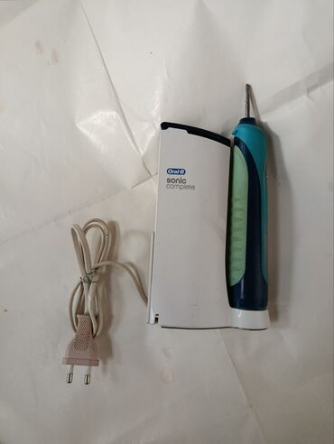 Ağız baxımı cihazları: Elektrik diş fırçası komplekti. Oral-B Sonic complete. İşlək