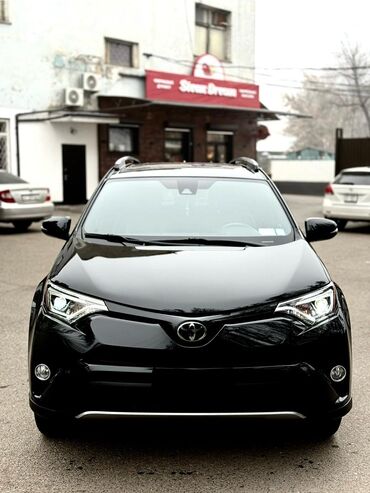 Toyota: Toyota RAV4: 2018 г., 2.5 л, Автомат, Бензин, Кроссовер