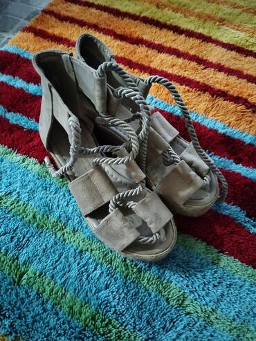 ugg cizme na platformu: Sandale, 36