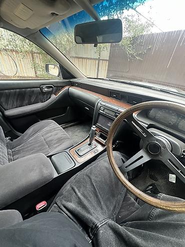 1998: Nissan Laurel: 1998 г., 2.5 л, Автомат, Бензин, Седан — 3