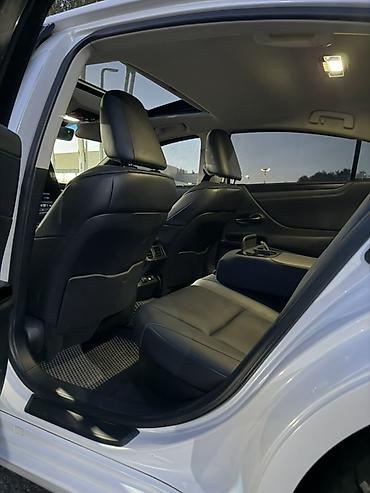 лобовое стекло матиз: Lexus ES: 2022 г., 2.5 л, Автомат, Гибрид, Седан — 9
