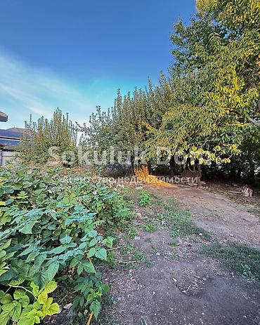 Продажа коттеджей и домов: 🏠Продается дом в с. Сокулук 🟡Комнаты: 4 🟡Участок: 10,03 соток — 4