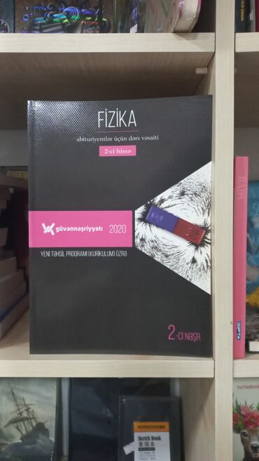 rustemov fizika kitabi: Güvən fi̇zi̇ka . Salam şəki̇ldə gördüyünüz ki̇tabi əldə etmək üçün