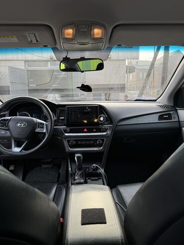 Hyundai: Hyundai Sonata: 2019 г., 2 л, Автомат, Газ, Седан — 13