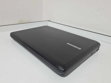 Samsung: Samsung R530 Ekran: 15.6" led Procesor: Pentium dual-core T4500 — 10