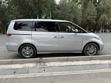 Honda: Honda Elysion: 2005 г., 3 л, Автомат, Газ, Минивэн — 3