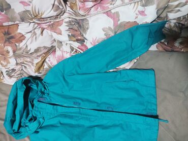 Kurtkalar: Uşaq üçün kapüşonlu yüngül gödəkçə firuze rəngdə.boz isə içi isti — 3