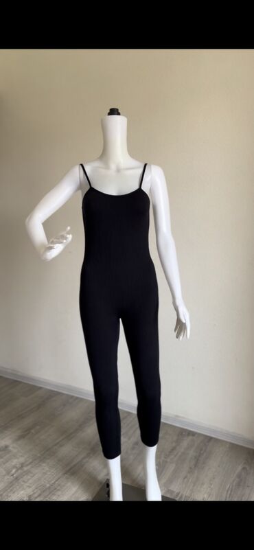 Tulumlar: Kombinezonlar. Elaqe wp -da lalafo.az — 20 Tulumlar: Kombinezonlar. Elaqe wp — 20