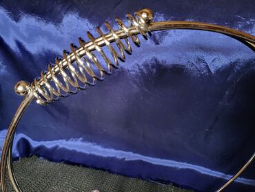 Ostalo posuđe: Drzac,vintaz, nov za flase od hroma. Visina. 26cm — 8