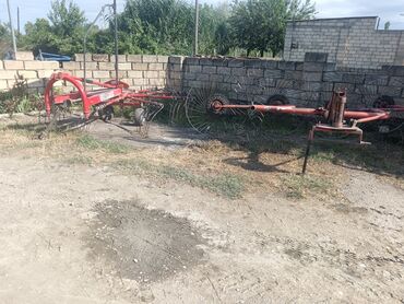 Dırmıqlar: Farmmet markalı traktor qoşqulu ot/yonca yığımı üçün çevirici-çəngəlli — 12