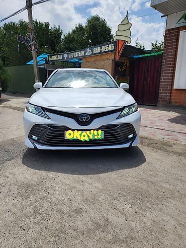 Toyota Camry: 2019 г., 2.5 л, Вариатор, Гибрид, Седан — 3