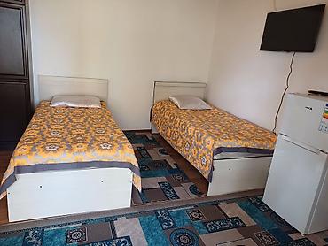 Продажа домов: Дом, 200 м², 9 комнат, Собственник — 18