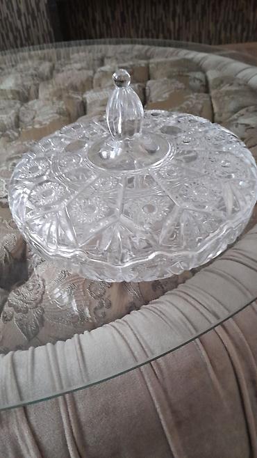 çərəz: Şüşə qapaqlı xrystal cerez qabi-qab/servis ləvazimatı - Material — 2